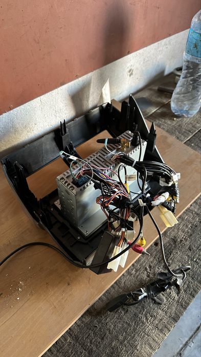 Продам мультимедиа на Прадо первый рест