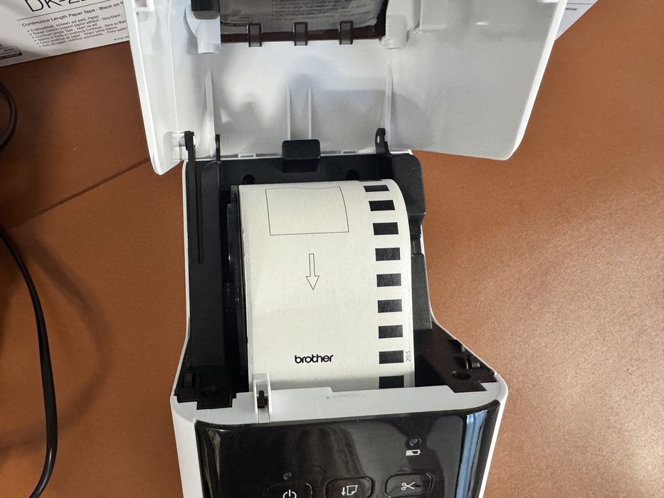 Imprimanta termica Brother QL810 wifi + 3 role noi