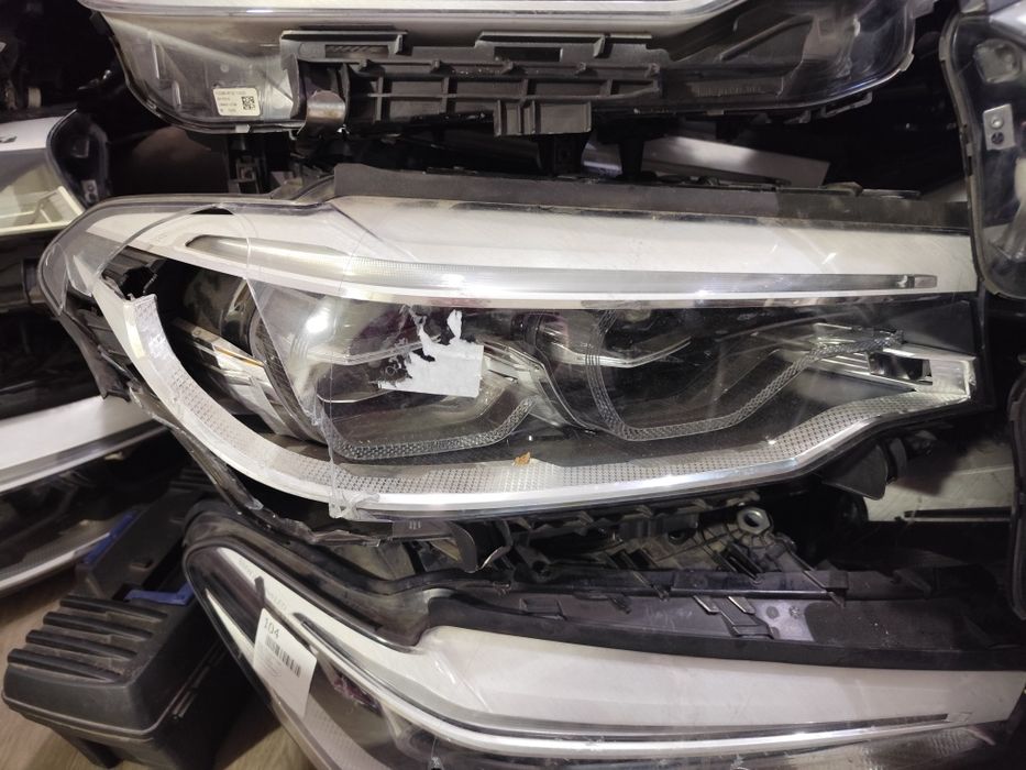 Фары БМВ g30 под восстановление или на запчасти Оригинал