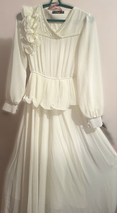 платья женская ,48 размер