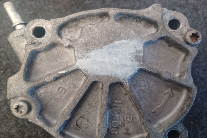 Pompa vacuum mecanica D171B-1A D171B-1A Land Rover Range Rover Evoque