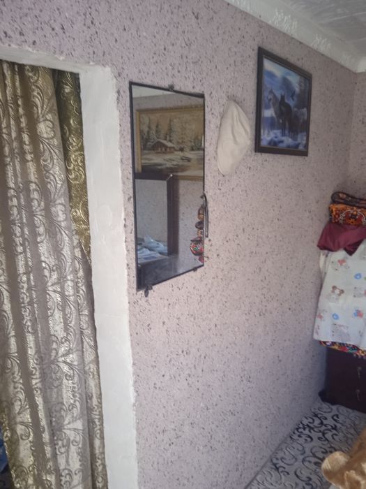 Продаётся участок 12сотук в юкори чирчик тумани от рохат пост гай 2км.