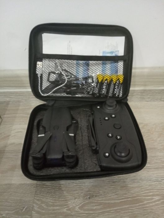 Дрон 4k E99 pro.