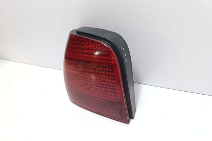 Stop stanga 6N0945095H Volkswagen VW Polo a 3-a generatie 6N