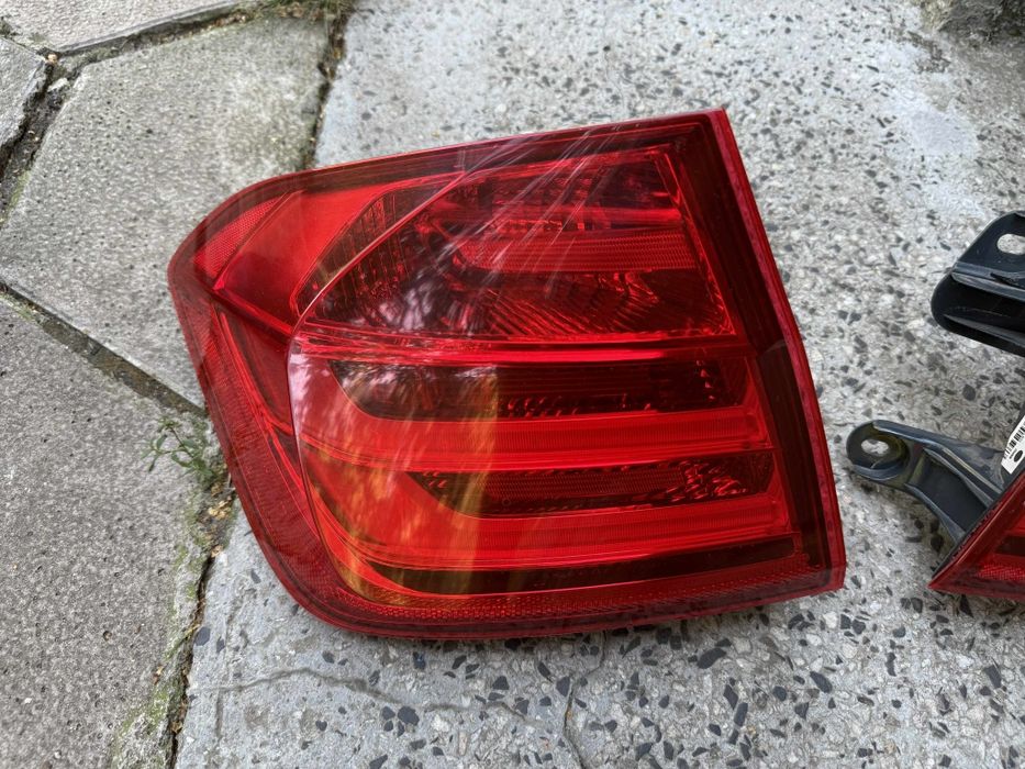 Продавам външни стопове БМВ Ф30