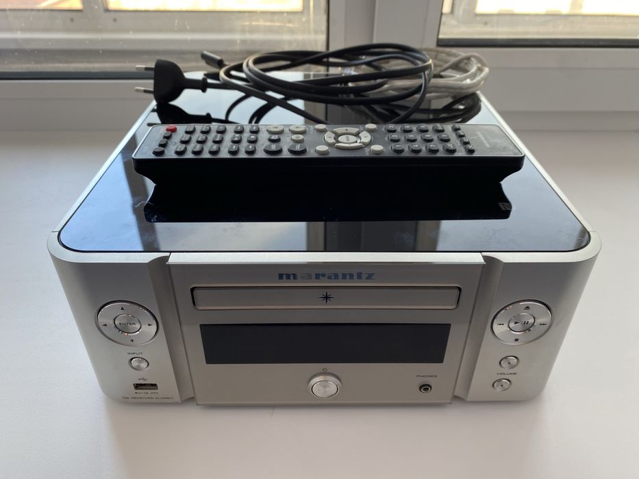 Ресивер Marantz M-CR611