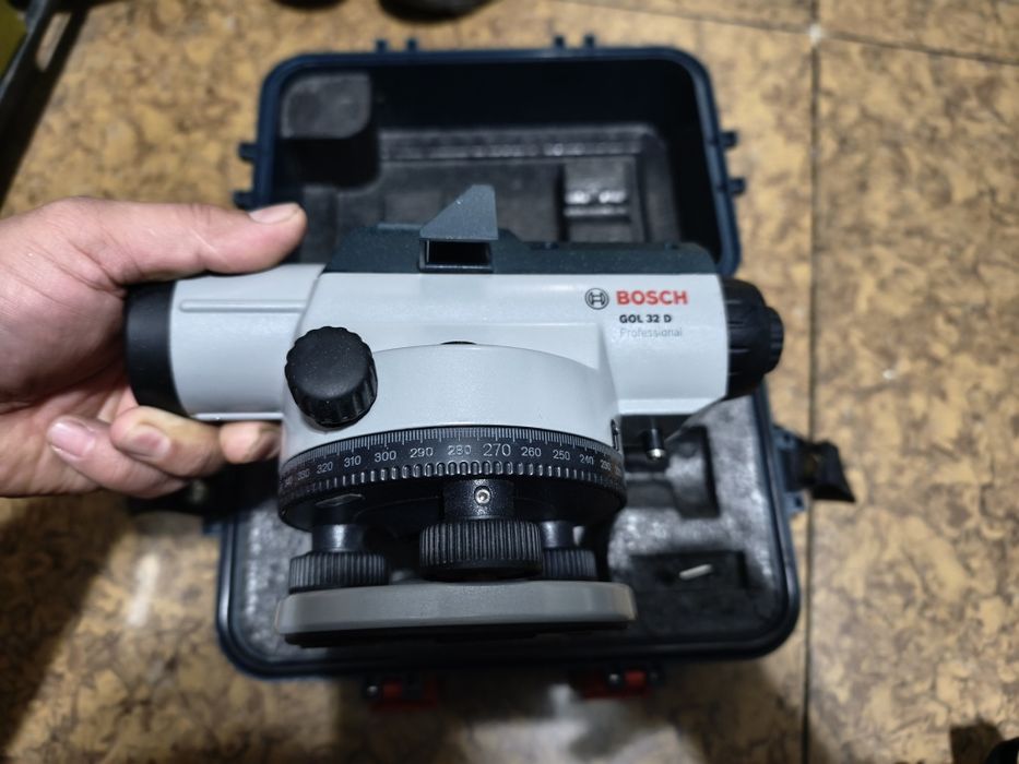 BOSCH Niveler 32