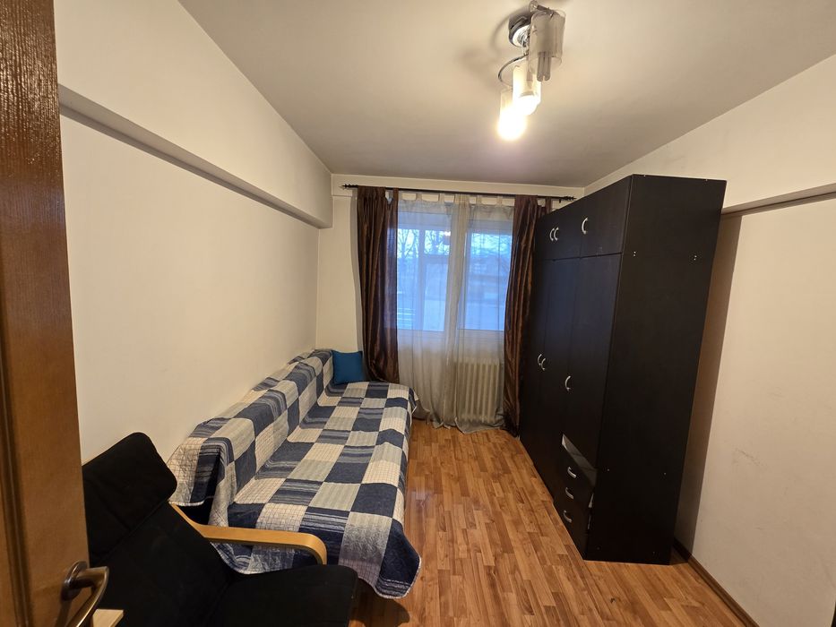 Închiriez apartament 3 camere Sos Giurgiului