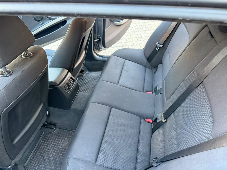 BMW Seria 3 2009 — imagine 3