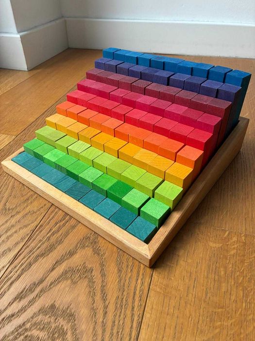 Set educativ pentru constructii si aritmetica Grimms - 100 piese lemn