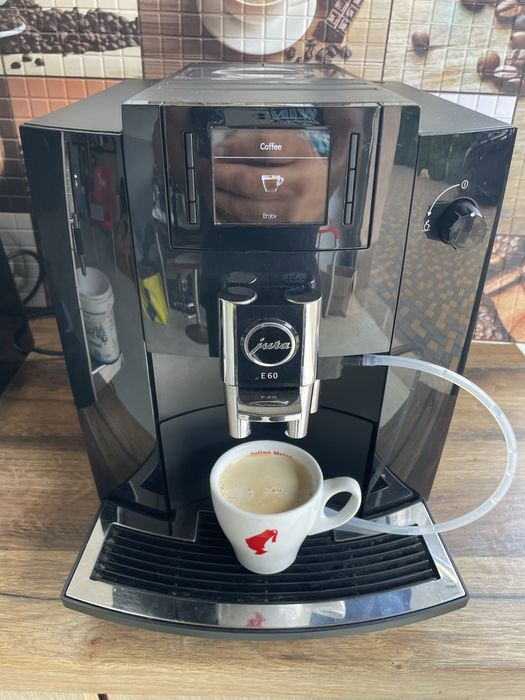 Aparat cafea Jura E60