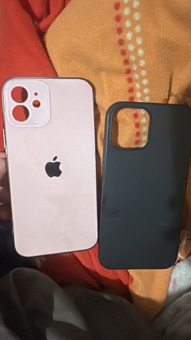Продам Айфон 12  состояние отличное