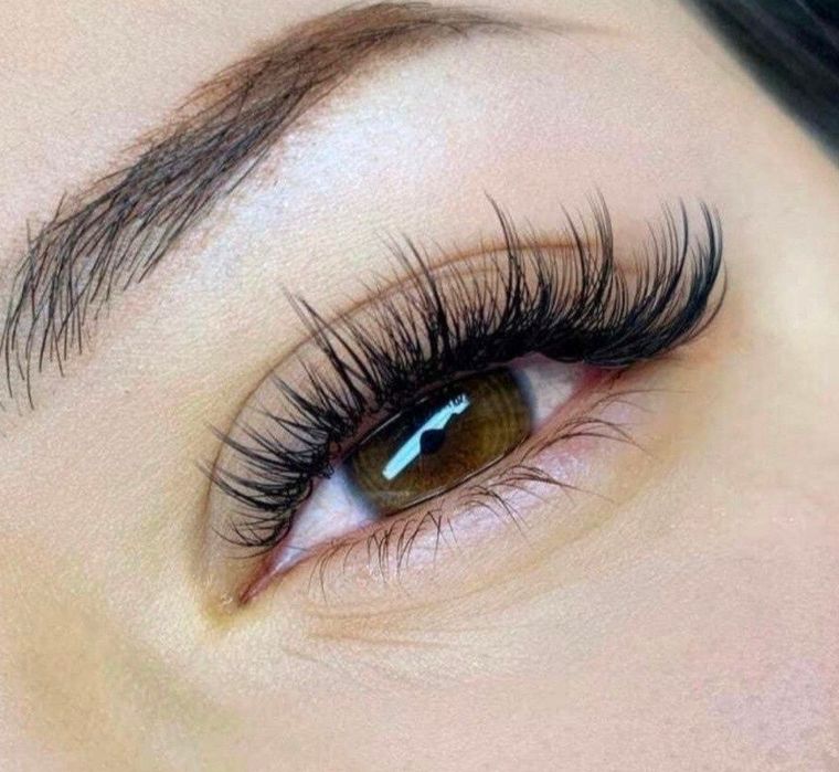 Наращивание и ламинирование ресниц и бровей.Пермамент.