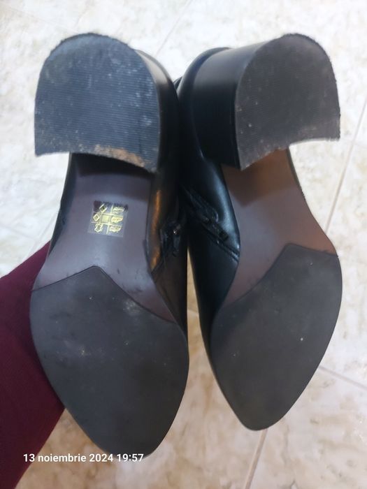 Botine piele naturala marimea 39