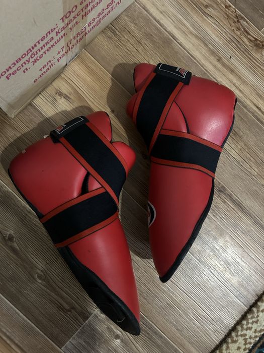 Продам футы для Таеквондо