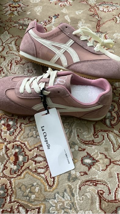 Кроссовки летние