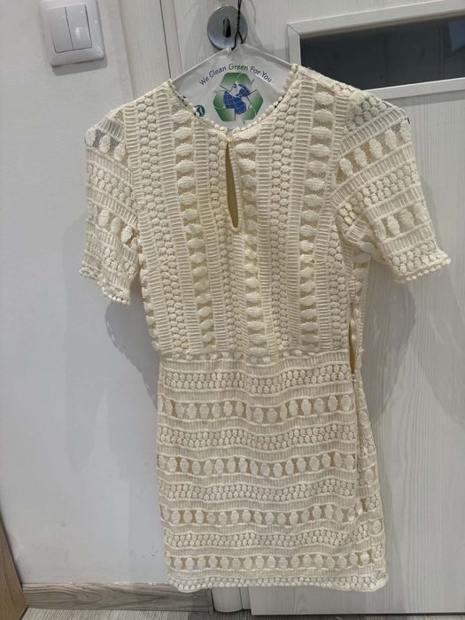Rochie elegantă crem H&M, mărimea 36