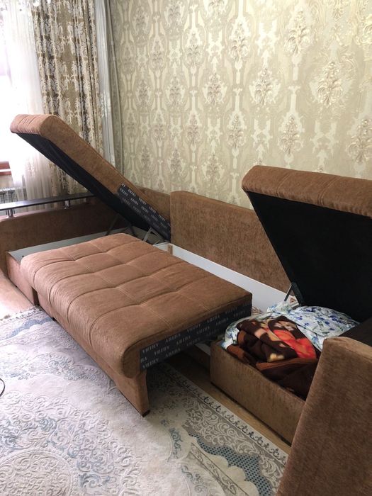 Угловой диван робот