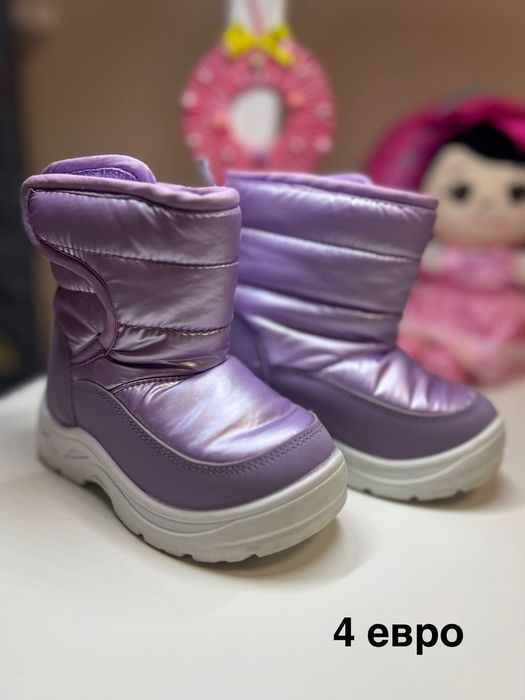 Обувки за момичета