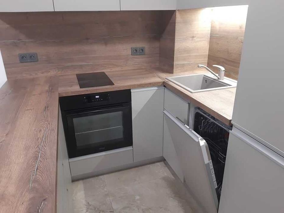 Дава се под наем Двустаен апартамент в София, Център - 50 кв.м за 618.12 € - Снимка #2