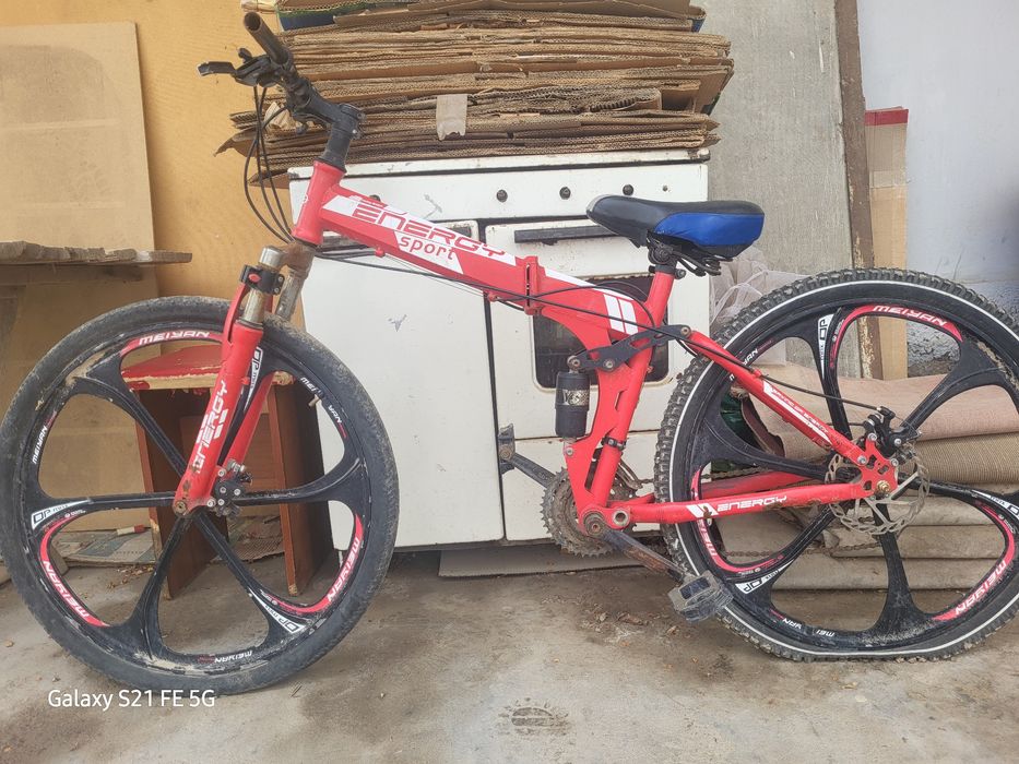 Спортивный велосипед