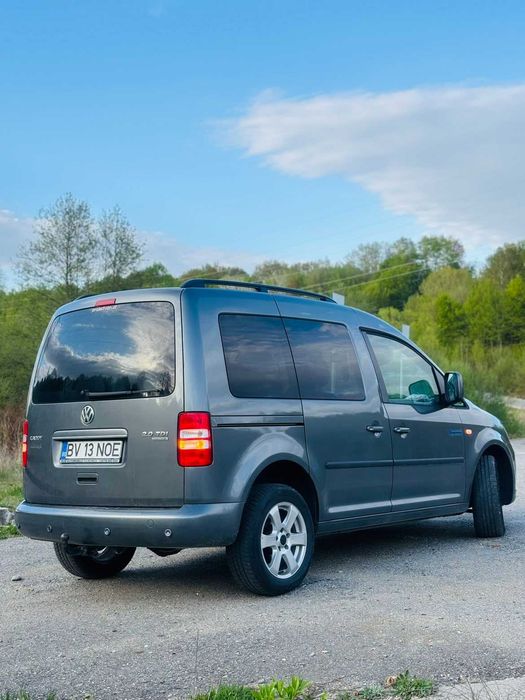 Volkswagen caddy 2011