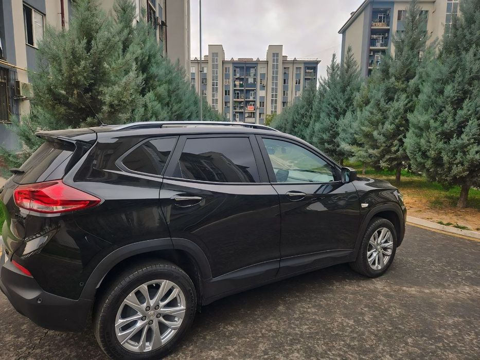 Tracker LTZ 2 2024