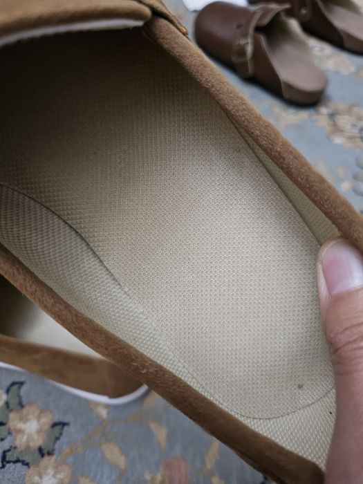 Продам обувь . Новые.