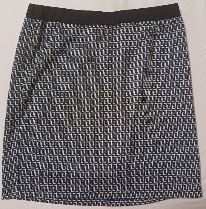 Fustă scurtă cu sclipici