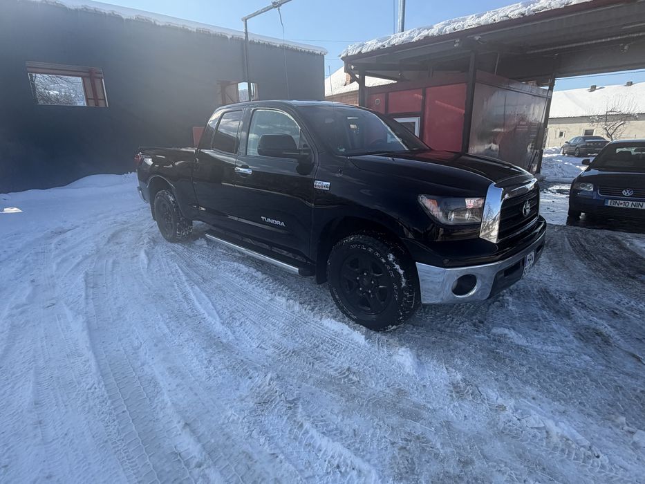 Toyota tundra de vanzare