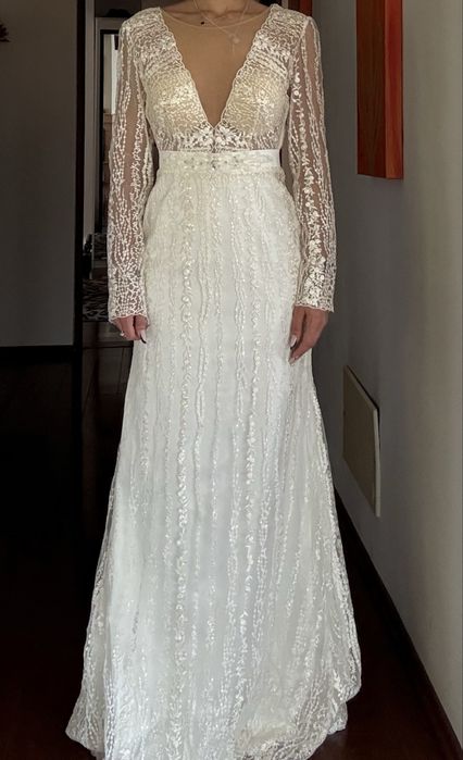 Vând rochie de mireasă