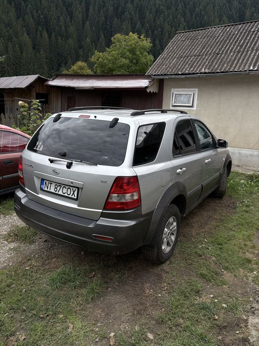 Vand Kia Sorento sau schimb cu Nissan quashqai