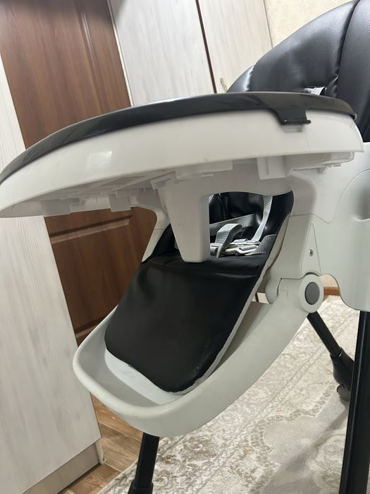 Детский столик для кормления