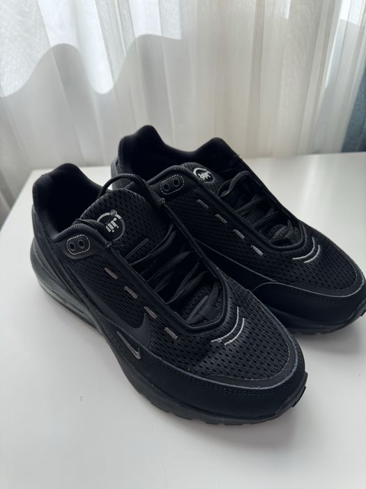 Кроссовки Nike Air Max новые