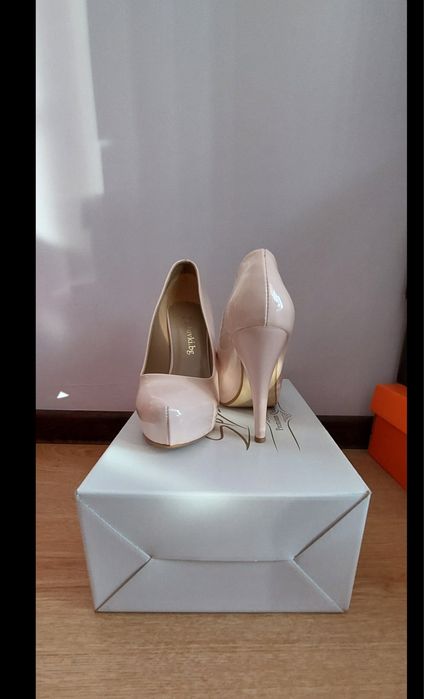 Официални обувки