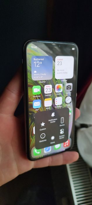 iPhone XS. Cu ecran defect parțial