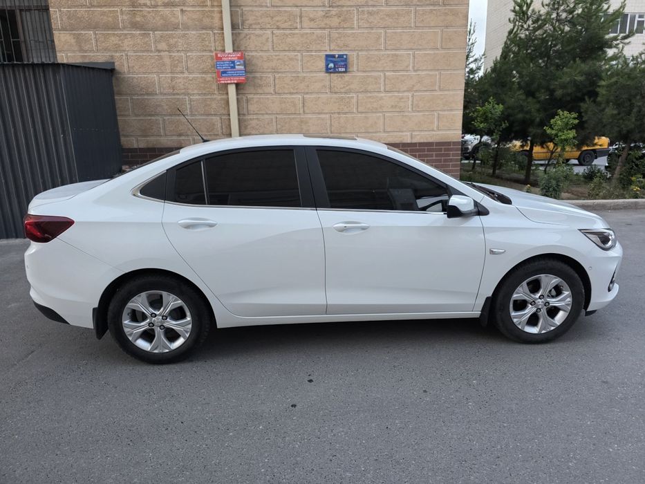 Onix Premier Plus
