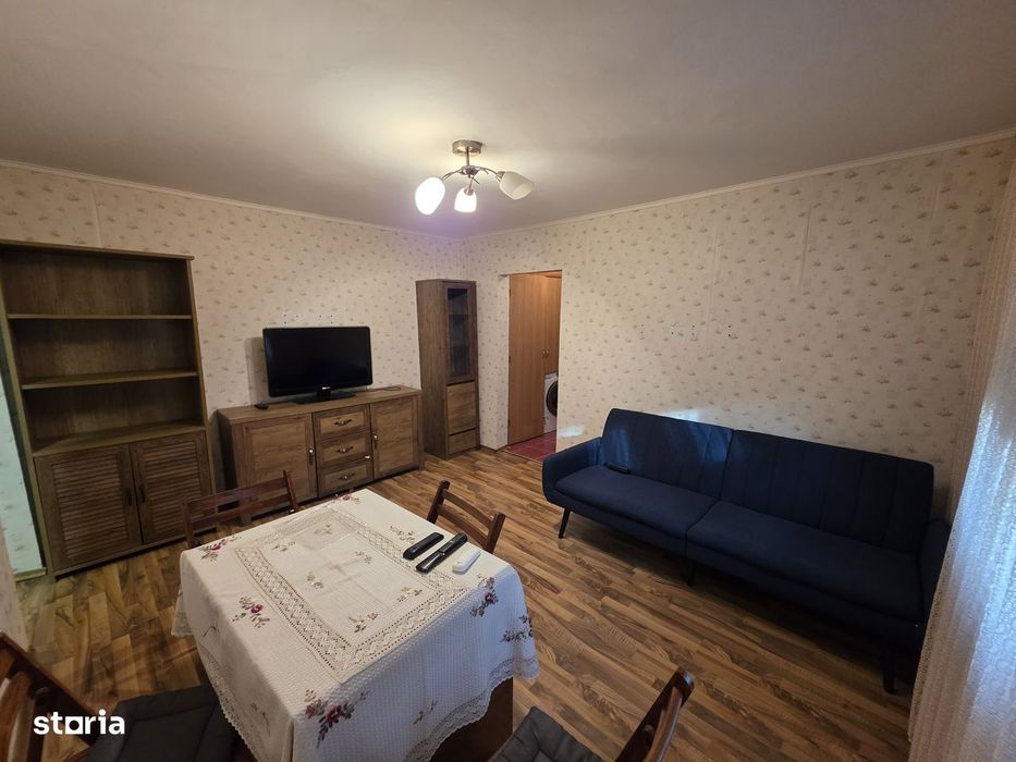 Apartament cu 3 camere de inchiriat in zona Giurgiului