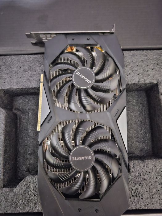 I5 9400f + 1660 ti