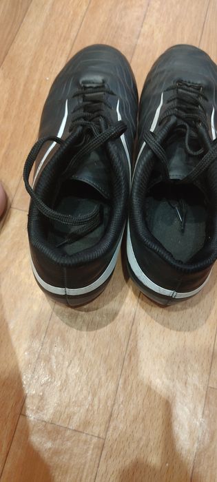 Футбольные бутсы adishidai