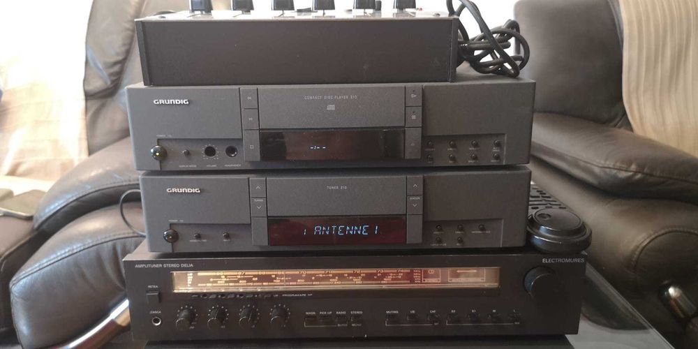 Diverse echipamente audio Akai, Mitsubishi, Grundig, Electromures