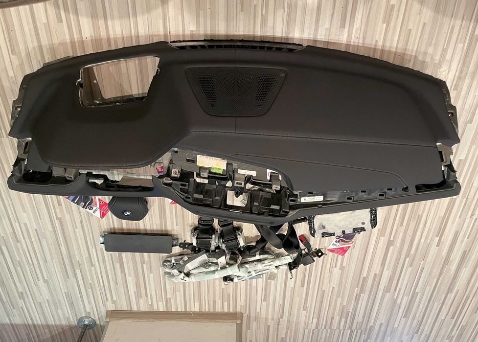 BMW X5 X6 X7 - plansa bord HUD piele - airbag -  centuri de siguranta