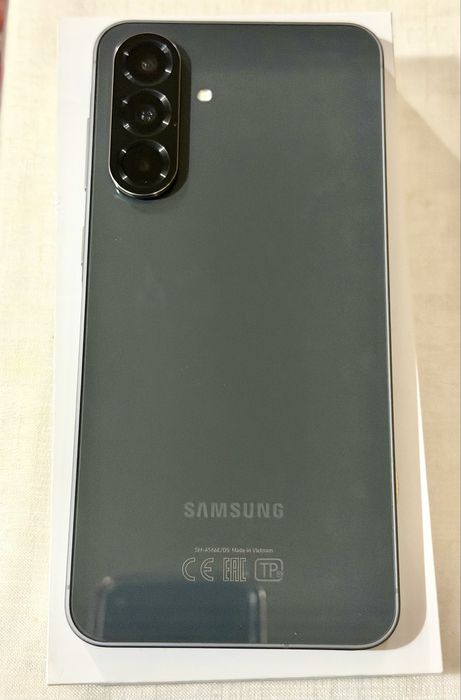 Продается Samsung A56 8/256