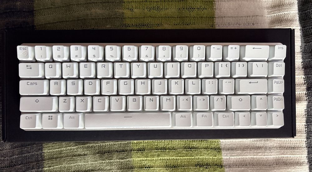 Механична Клавиатура Asus ROG Falchion