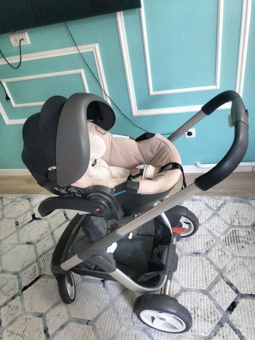 Коляска Stokke бежевы