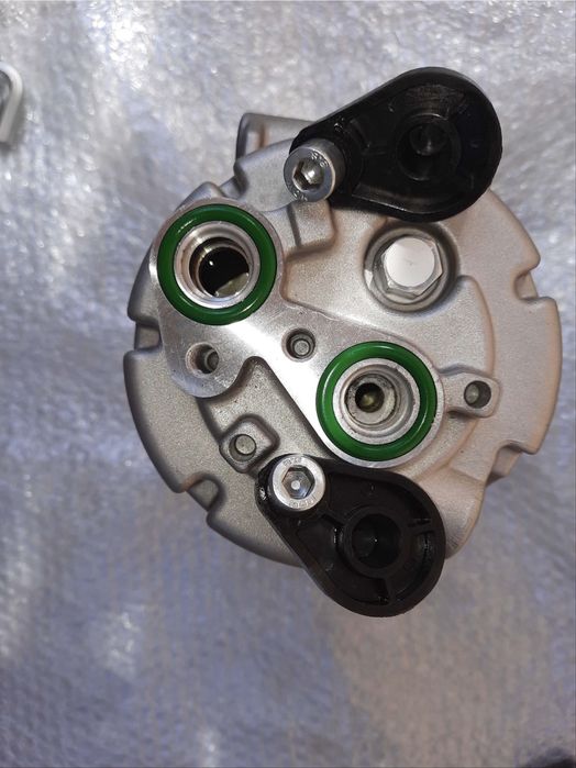 Compresor climatizare Ford monden IV /FocusII/GalaxyII