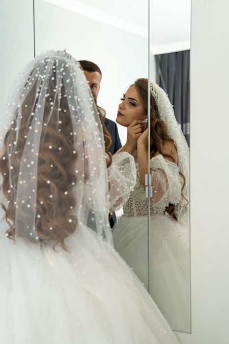 Булчинска рокля.