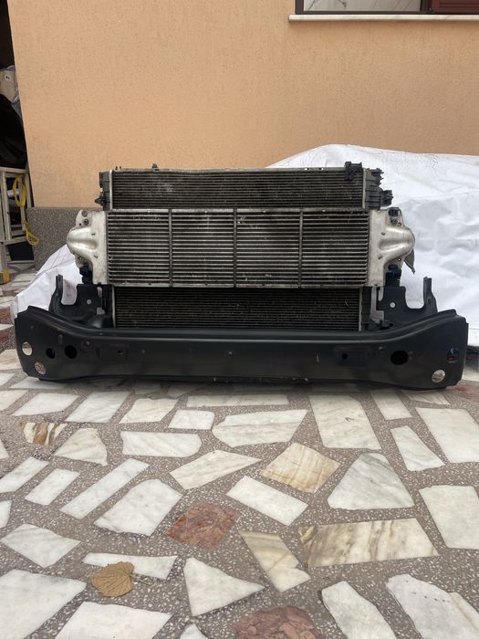 Fata complecta radiatoare ventilatoar intaritura bara vw transportert5