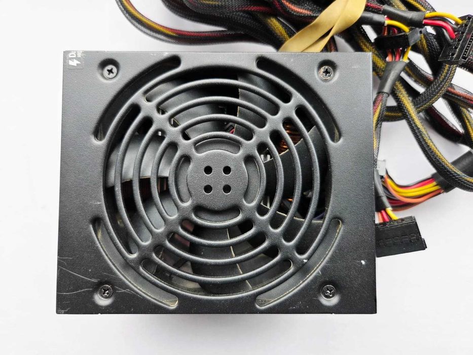 Sursa Corsair VS450 450W, PFC Activ