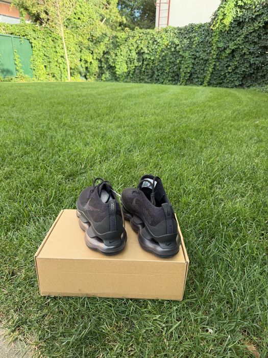 Nike Scorpion Black